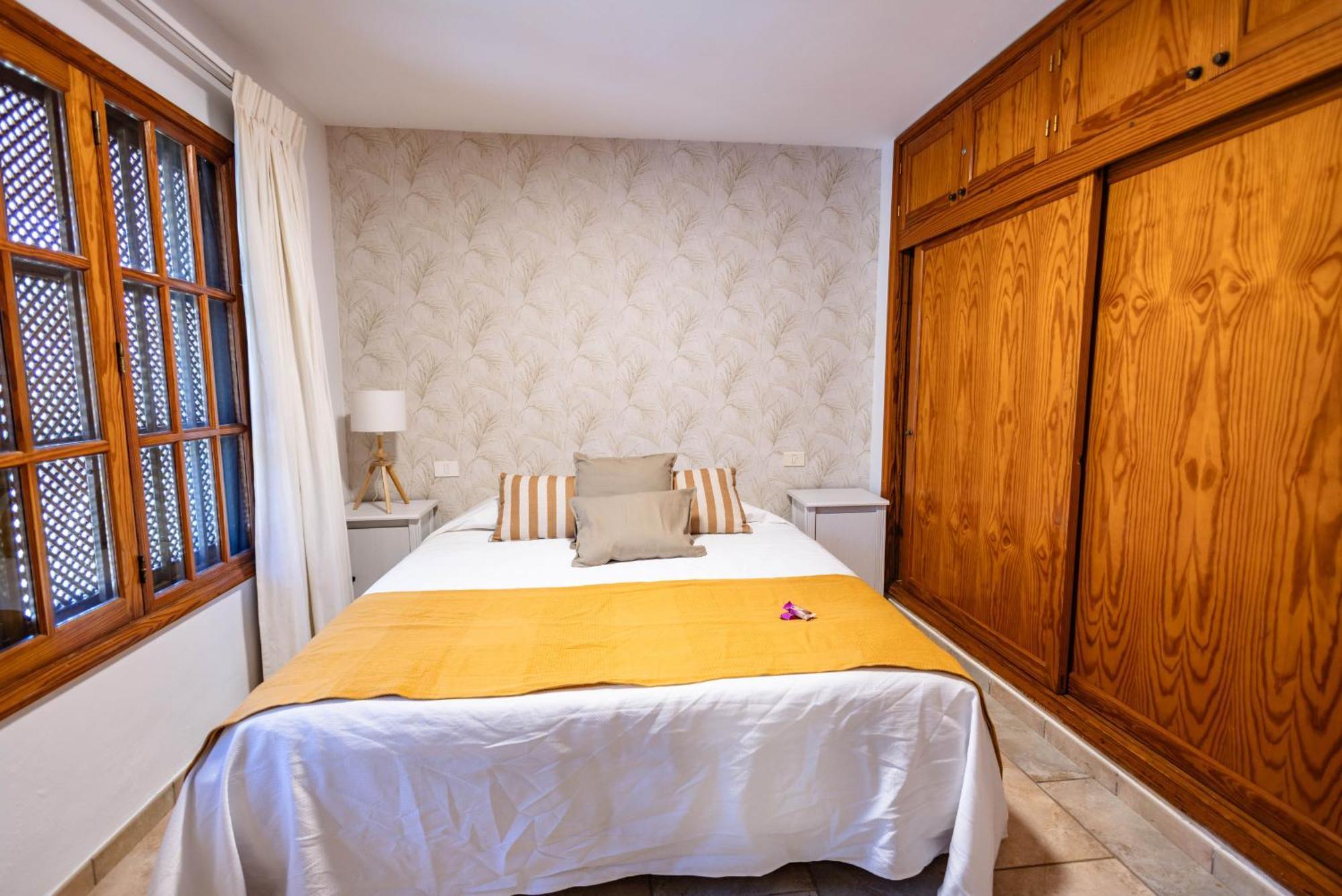 Oasis Holycan - By Gestion Vacacional Canarias San Bartolomé Ngoại thất bức ảnh