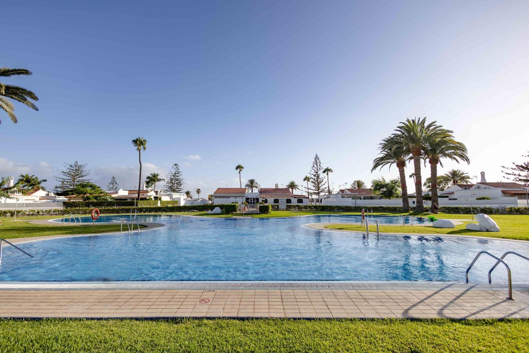 Oasis Holycan - By Gestion Vacacional Canarias San Bartolomé Ngoại thất bức ảnh